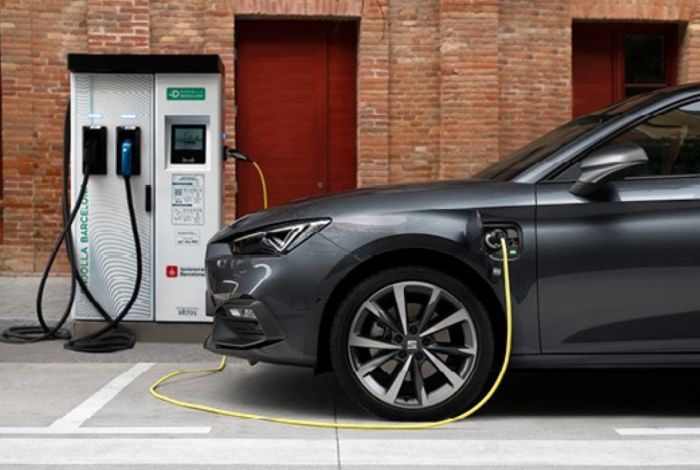 What's Happening to Used Electric Vehicle Values in the UK?